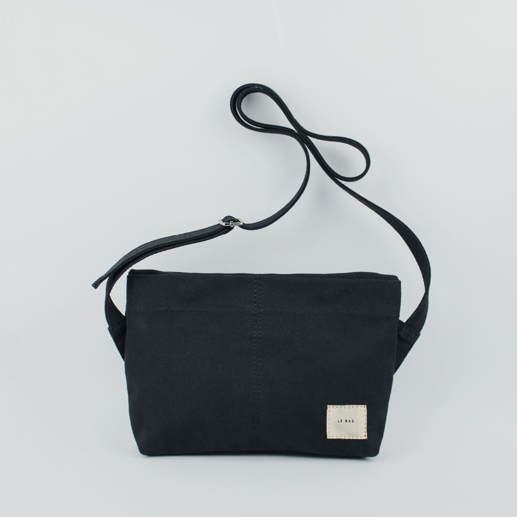UC_B_E_01 UTILITY C1 / NEGRO - Imagen 1